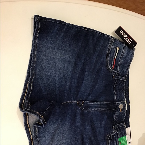 Tommy Hilfiger Denim shorts - Picture 6 of 7